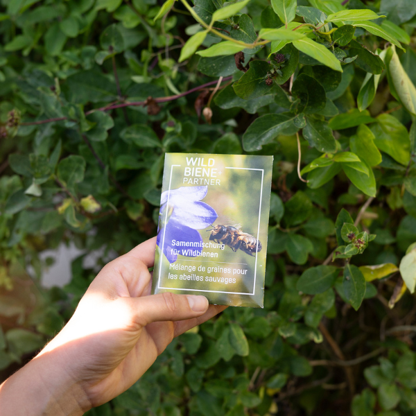 
                  
                    Lot de 3 mélanges de graines pour abeilles sauvages
                  
                